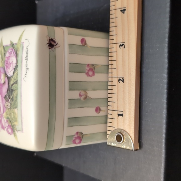 Hallmark, Moonlight Sonata By Marjolein Bastin Porcelain Musical Trinket Box. - Picture 11 of 11